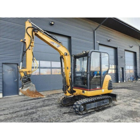 Caterpillar CAT 302.2D d’Occasion (2013) – Mini-Pelle 2,1T + 3 Godets