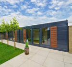 Conteneur-Habitable-6×3-m-–-Espace-Modulaire-Polyvalent-1-380×380