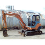 Hitachi EX 40 d’Occasion (2001) – Mini-Pelle 4,1T avec 3 Godets