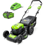 greenworks-tondeuse-tractee-40v-coupe-de-46cm-1-batterie-40ah-1-chargeur-gd40lm46spk4x (3)