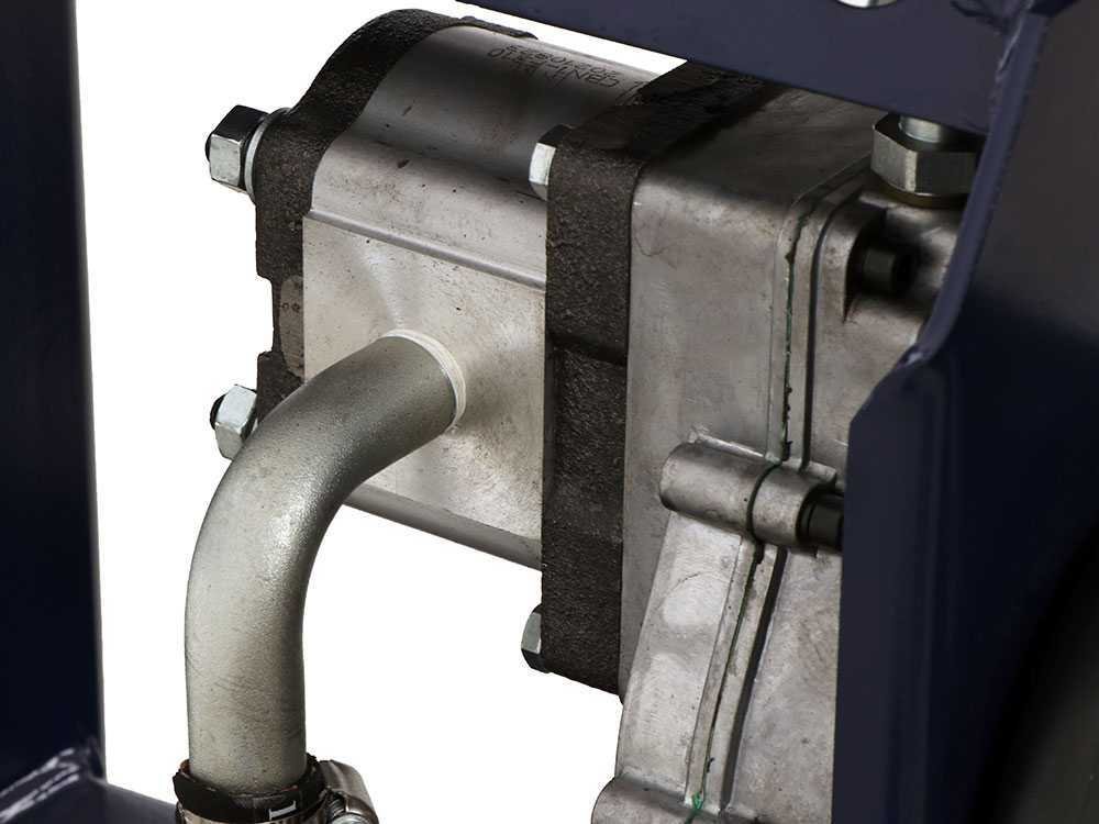 bullmach-bm-ls-pto-30-v-fendeuse-bois-sur-tracteur-verticale-activation-par-cardan-sur-tracteur--33082_4_1644999160_IMG_620cb1f838fd2