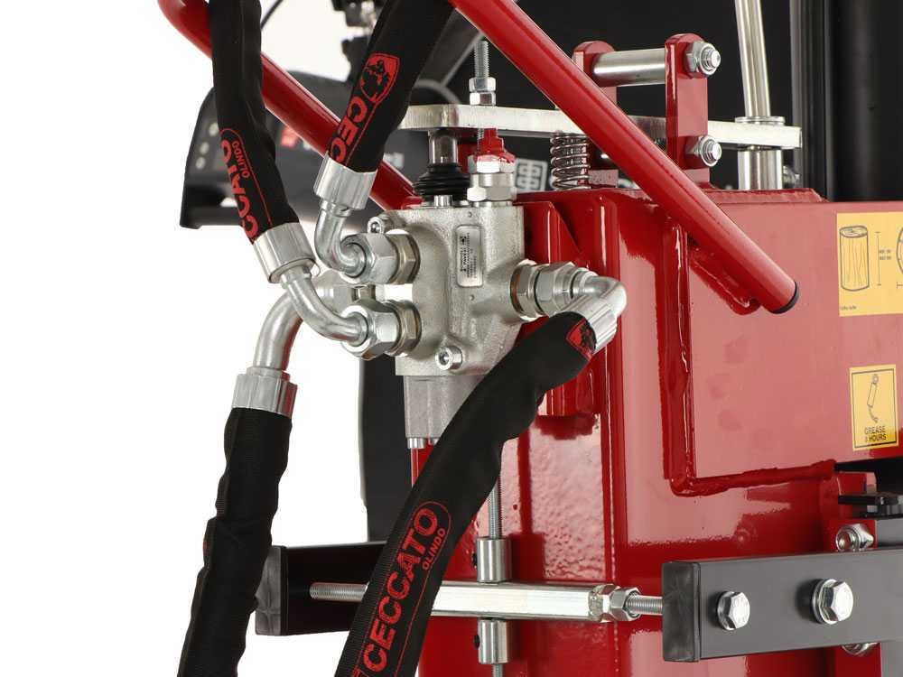 ceccato-bull-spl13r4h-fendeuse-bois-thermique-verticale-honda-gx200-autres-caractristiques--38132_2_1666598863_IMG_635647cf52483
