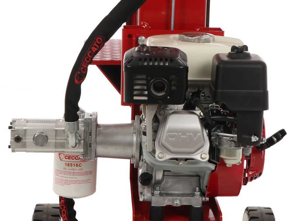 ceccato-bull-spl13r4h-fendeuse-bois-thermique-verticale-honda-gx200-moteur-honda-gx-200--38132_6_1666598867_IMG_635647d3b7ffc