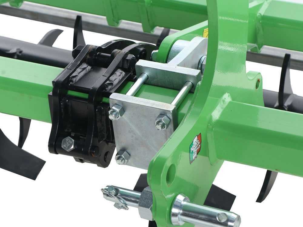 dcompacteur-agricole-seven-italy-big-4-dents-160-cm-rouleau-mcanique-caractristiques-principales--41955_2_1683278835_IMG_6454cbf3847eb