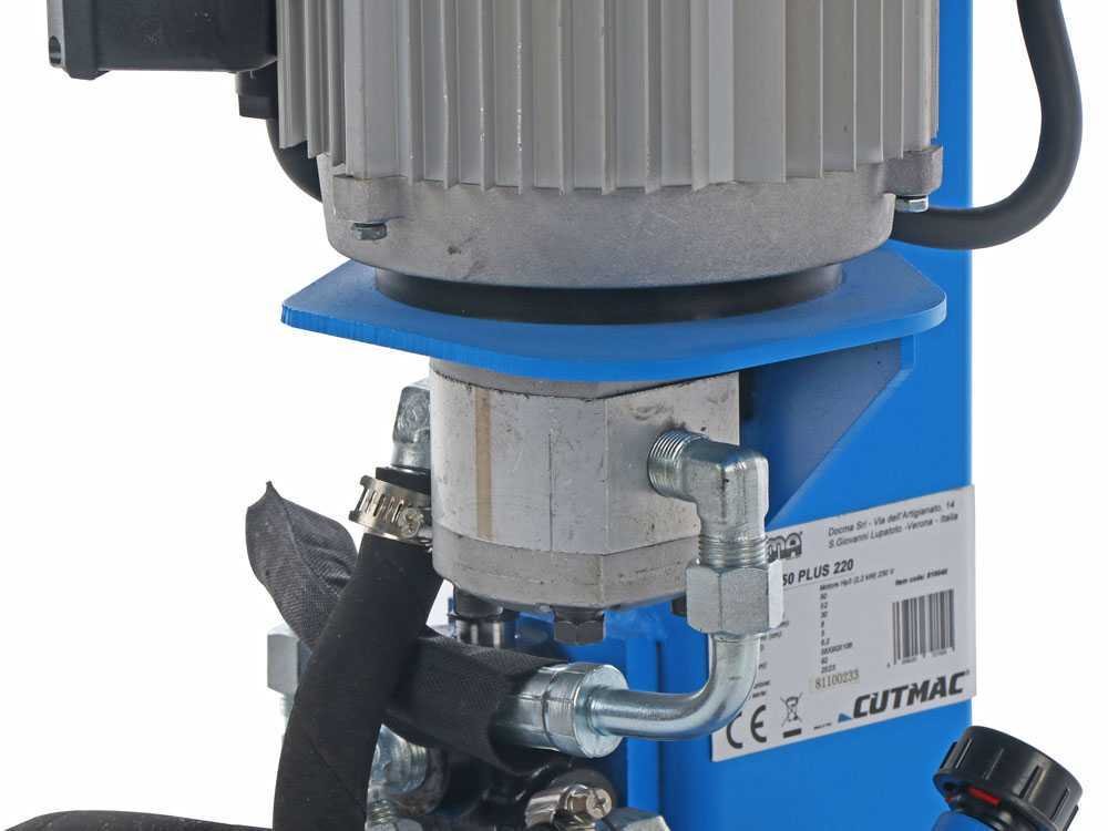 docma-svg700-220-plus-fendeuse-bois-lectrique-verticale-le-moteur-lectrique--44168_4_1693994433_IMG_64f84dc17e96f