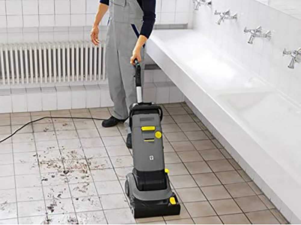 karcher-pro-br-30-4-c-retail-nettoyeur-de-sols-3-en-1-lave-sche-et-aspire-laveuse-de-sol-br-30-4-c-retail--43713_0_1690892571_IMG_64c8f91b5841b