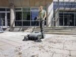 karcher-pro-km-70-20-c-2sb-balayeuse-manuelle-pousse-avec-bac-de-ramassage-balayeuse-krcher-km-70-20-c-2sb–47284_3_1709632187_IMG_65e6eabb4631a