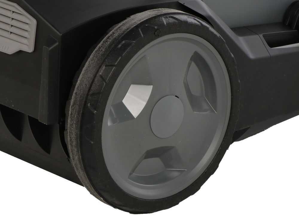 karcher-pro-km-70-20-c-2sb-balayeuse-manuelle-pousse-avec-bac-de-ramassage-caractristiques-principales--47284_2_1709633218_IMG_65e6eec23ec6f