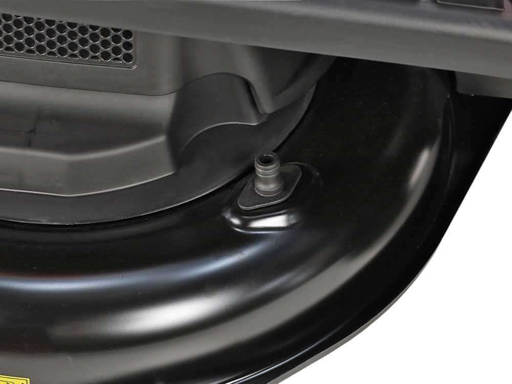 a-108-hd-sd-w-tracteur-tondeuse-transmission-hydrostatique-jection-latrale-mulching-plateau-de-coupe-de-108-cm--72855_11_1774952201_IMG_69cb9f09eac43