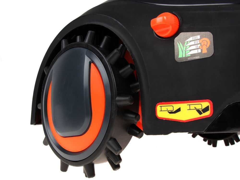 black-decker-bcrmw123-qw-robot-tondeuse-avec-cble-priphrique-tondeuse-avec-batterie-au-lithium-12v-systme-de-coupe--28335_17_1618493911_IMG_607841d7a2ea7