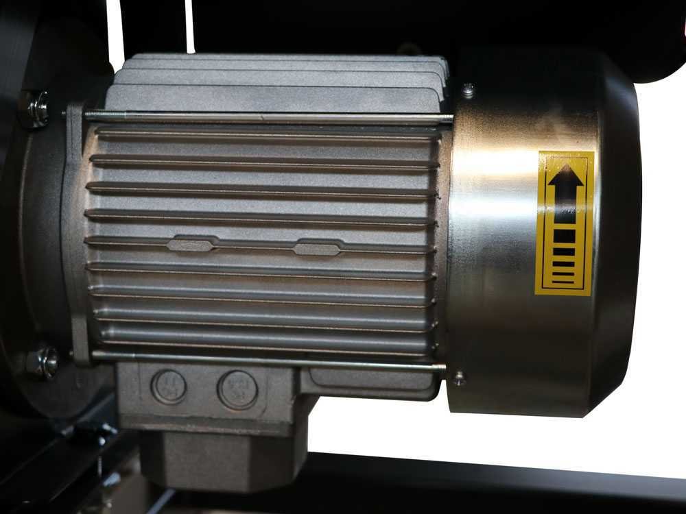 docma-cutmac-tt600-banc-de-scie-lectrique-scie-bches-circulaire-professionnelle-chevalet-triphase-moteur-lectrique-triphas--44630_2_1696920197_IMG_6524f2851834b