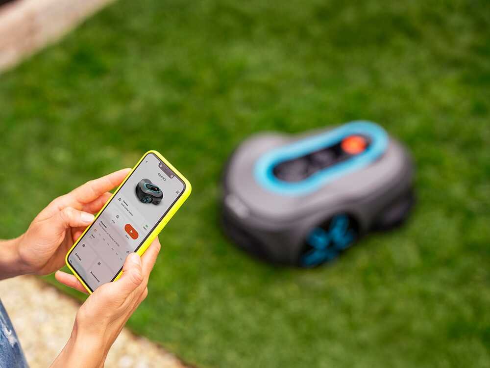 gardena-smart-sileno-free-1200-robot-tondeuse-gestion-avec-gardena-smart-app-sans-installation-usage-et-installation--61223_21_1747231607_IMG_6824a37754bc4