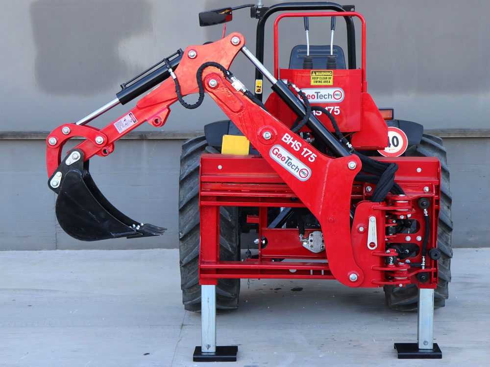 geotech-pro-bhs-175-pelle-rtro-pour-tracteur-avec-dplacement-latral-pelle-rtro-geotech-pro-bhs-175--45033_1_1700042537_IMG_6554972923d87