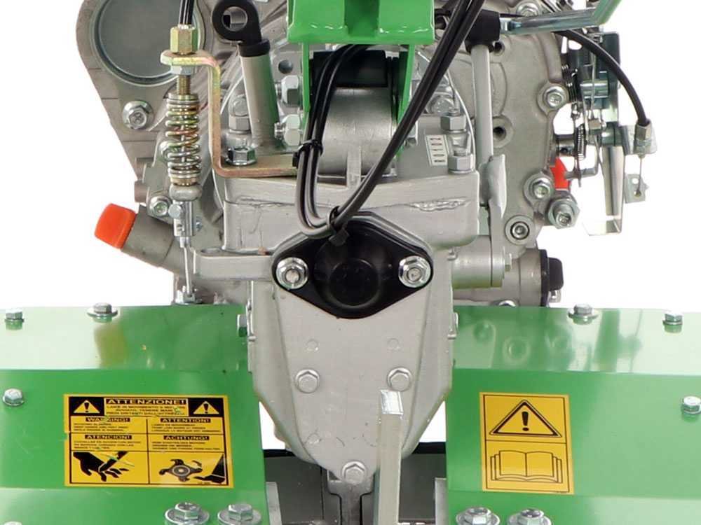 lampacrescia-mgm-dl812-motobineuse-diesel-5-cv-moteur-loncin-transmission-suprieure-et-bote-de-vitesses--40666_9_1678982019_IMG_64133b83d9353