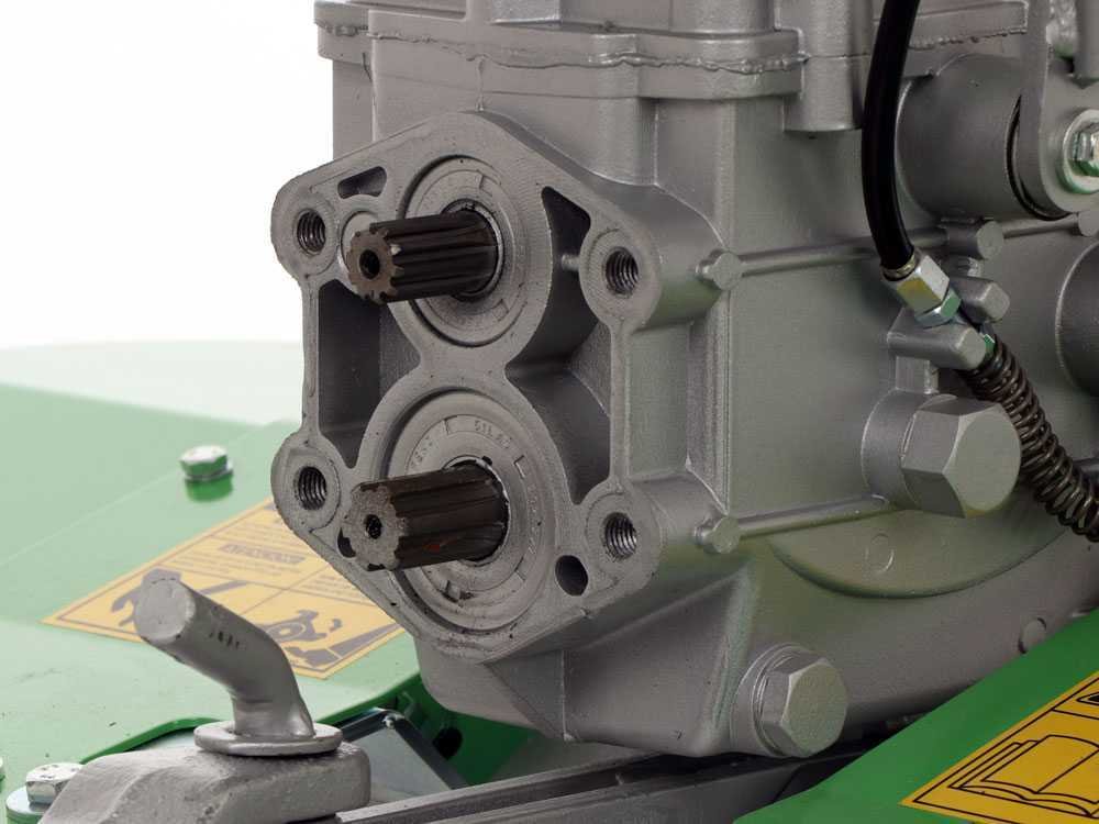 lampacrescia-mgm-dl914-motobineuse-diesel-7-cv-moteur-loncin-transmission-suprieure-et-bote-de-vitesses--40635_9_1678886148_IMG_6411c504648fb