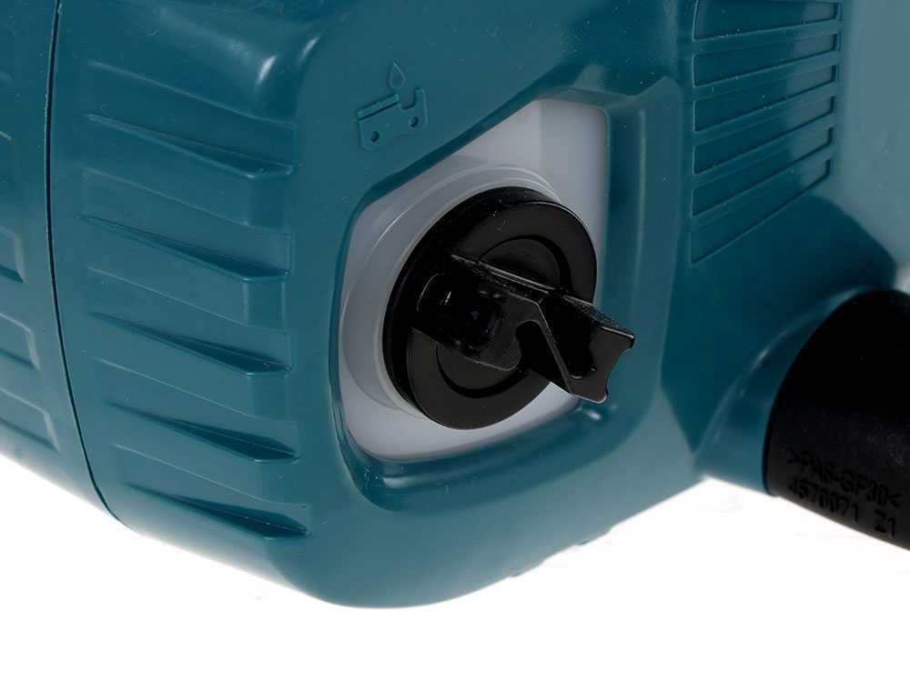 makita-duc353z-trononneuse-batterie-2-x-18-v-5-ah-guide-de-35-cm-principales-caractristiques--17244_1_1563896524_IMG_3321