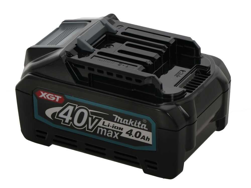 makita-uc011g-trononneuse-batterie-40-v-4-ah-guide-de-35-cm-les-avantages-de-la-batterie-au-lithium--34610_8_1652944384_IMG_6285ee0067d2d