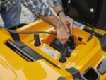 stiga-estate-598e-kit-tracteur-tondeuse-avec-2-modules-de-batterie-epower-pro-56-v-40-ah-bac-de-ramassage-et-mulching–agrieuro_73834_1
