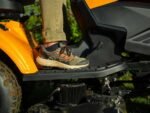 stiga-tornado-398e-kit-tracteur-tondeuse-1-module-de-batterie-epower-pro-de-56v-40ah-jection-latrale-et-mulching–agrieuro_73058_1