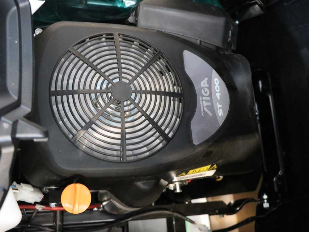 tracteur-tondeuse-alpina-at3-98-ha-avec-moteur-stiga-st-400-moteur-stiga-st-400--33623_12_1648041895_IMG_623b1fa727fdf